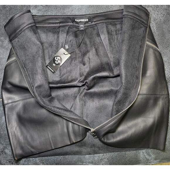 Express Women's 00 Black Faux Leather Mini Skirt Full Zip Front New w/ Defects - Picture 5 of 11